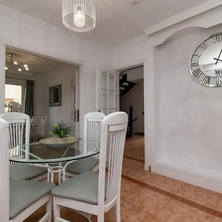 Вилла Simona. Peaceful 3 Bedroom Villa. Чайофа