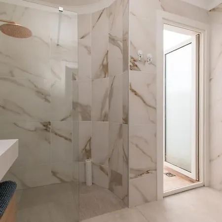 Вилла Simona. Peaceful 3 Bedroom Villa. Чайофа